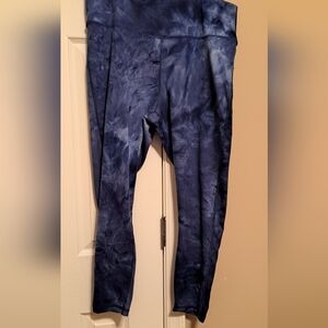 Juicy Sport Capri Leggings GUC